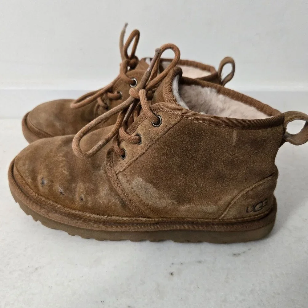 UGG Women's Size 6 Neumel Suede Chestnut Chukka Boots Lace-Up Wool Blend Lined